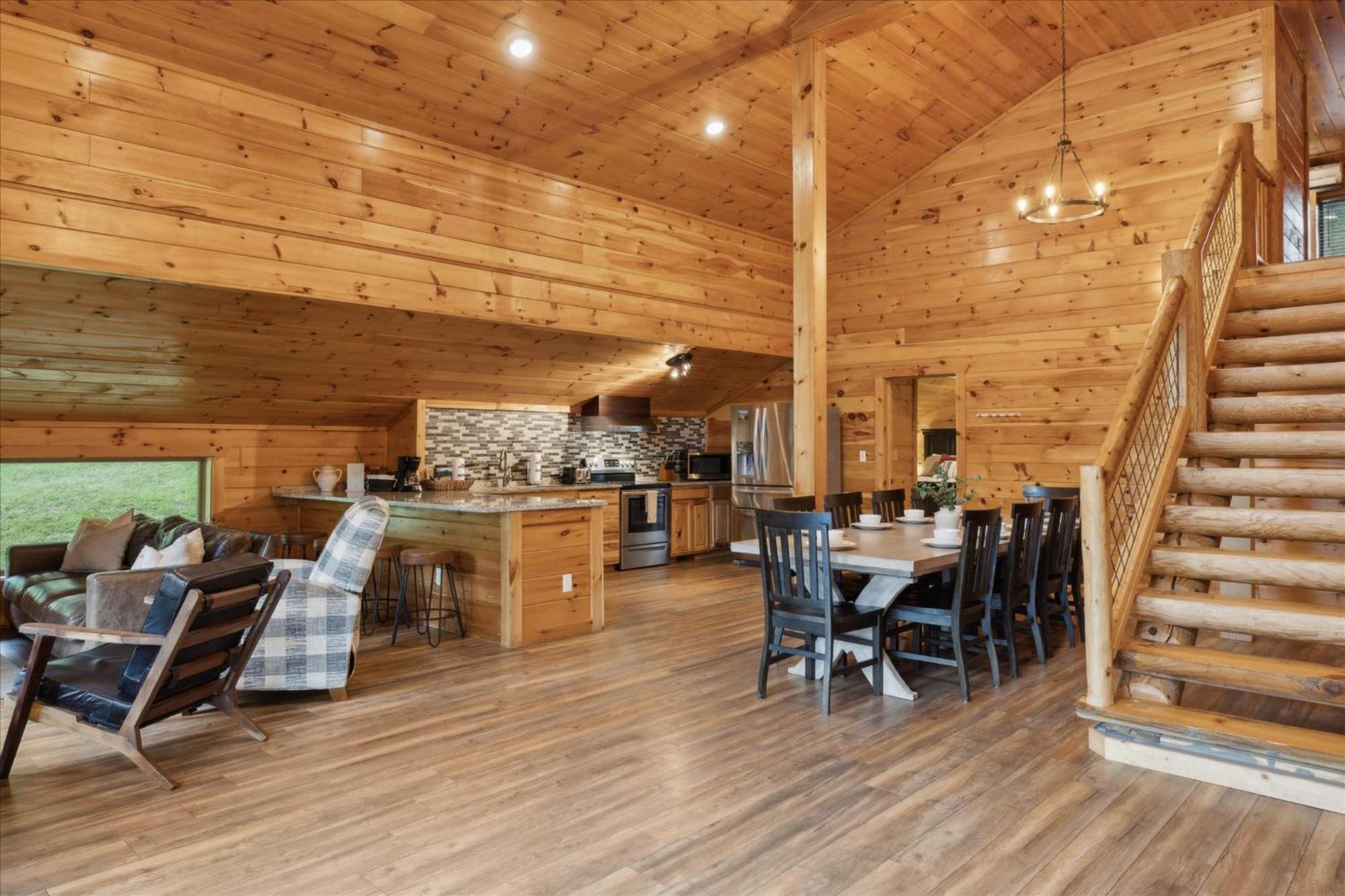 Hot Tub Fire Pit Game Room Theater Easy Access Sleeps 12 - Black Bear Lodge Pigeon Forge Exterior foto